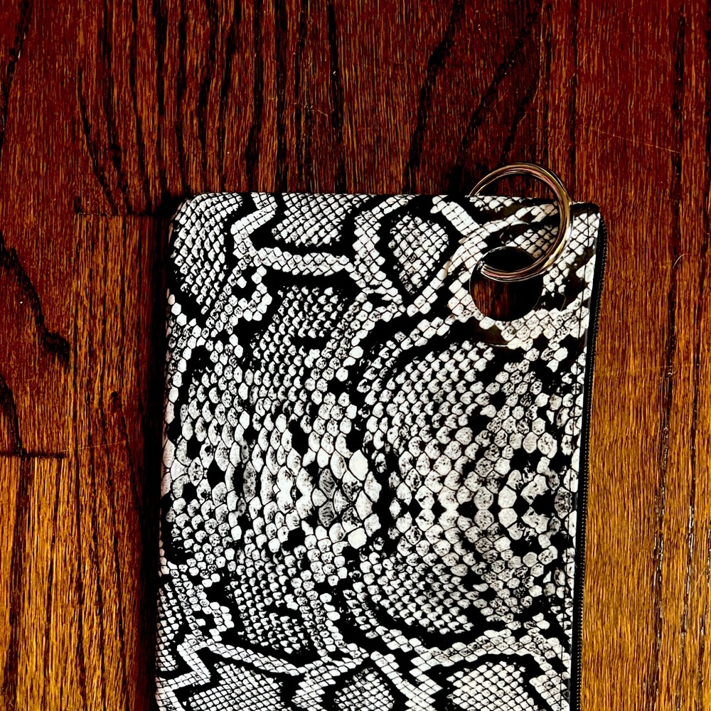 Mini silicone pouch /bougie boutique